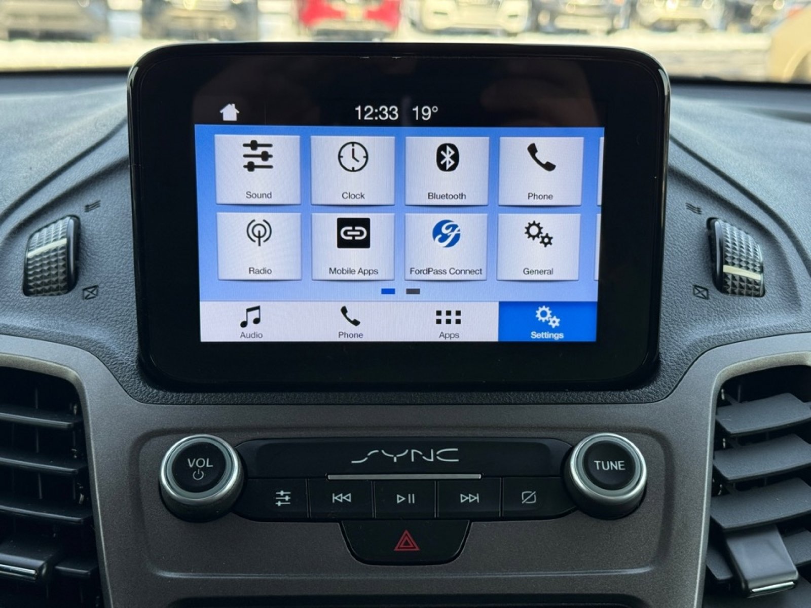 Used 2020 Ford Transit Connect XL image 24