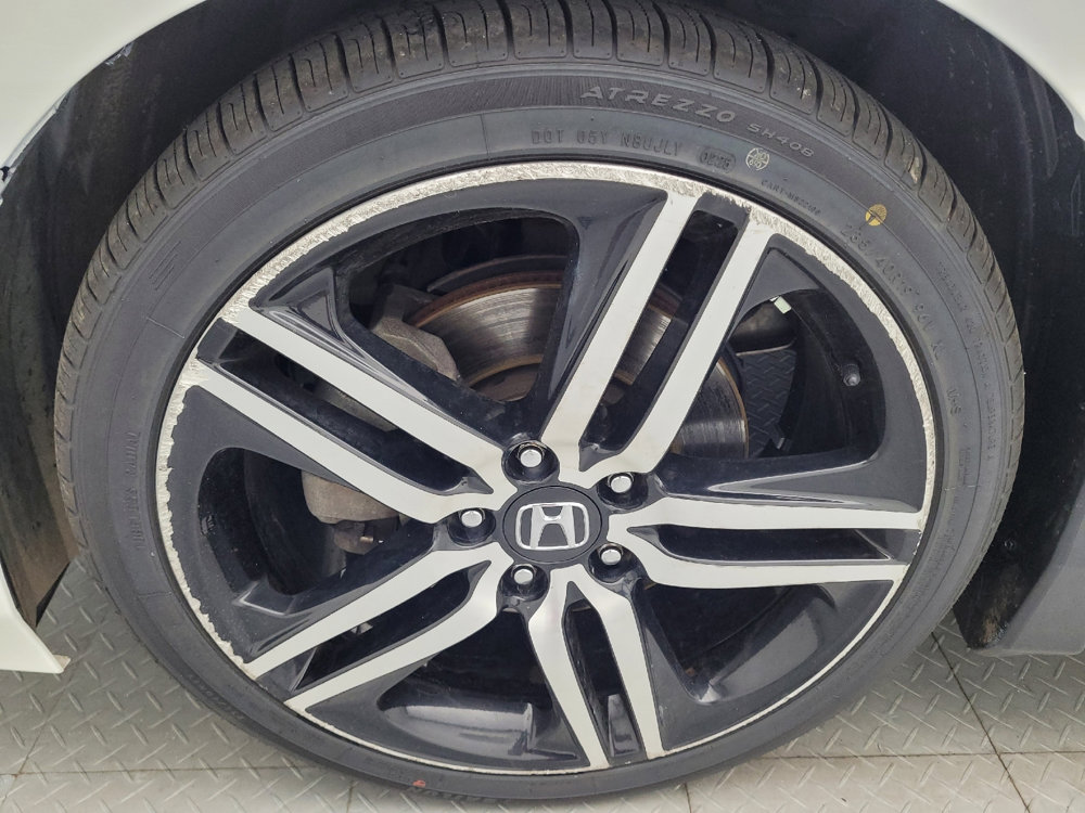Used 2017 Honda Accord Sport image 31