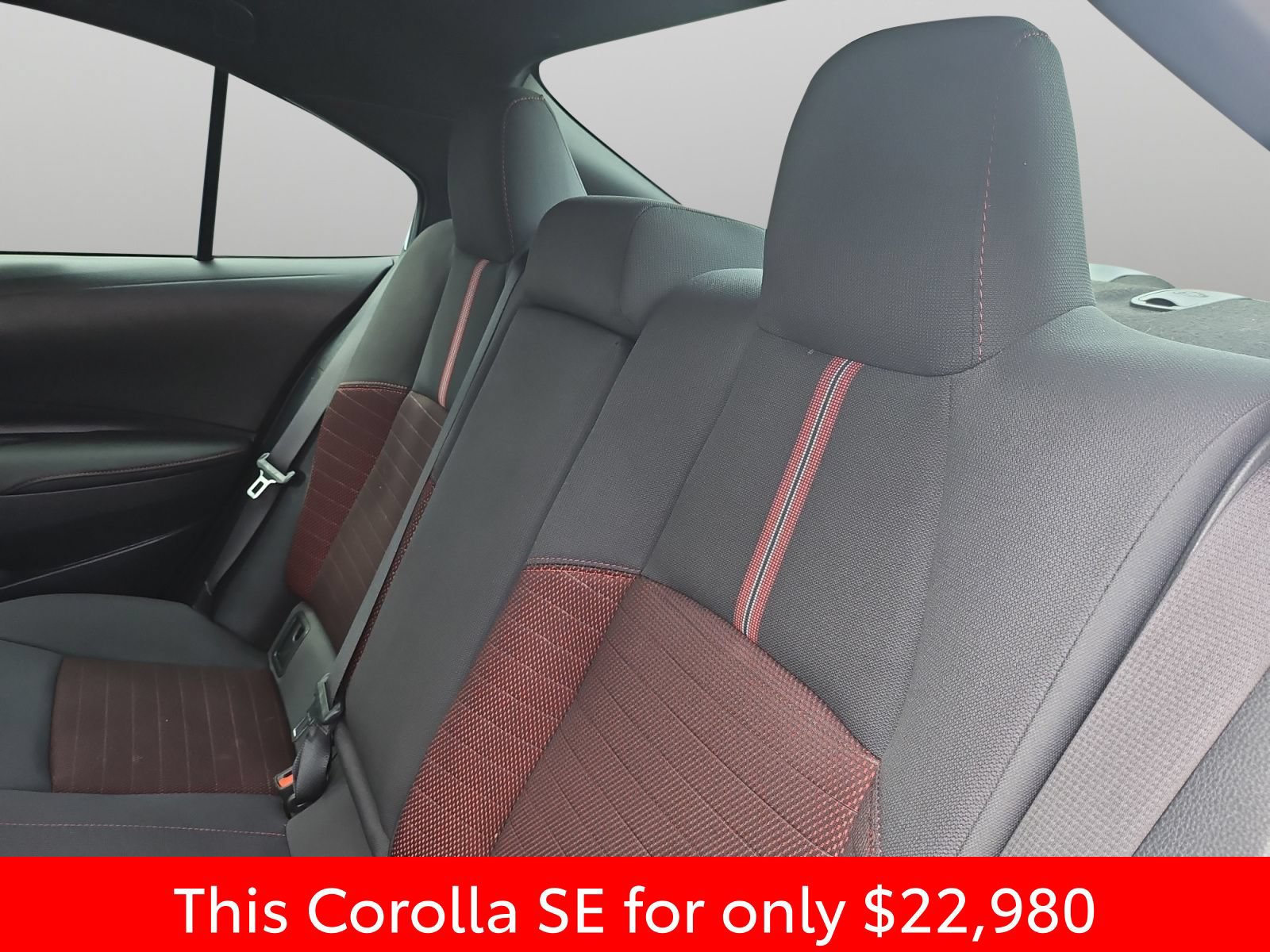 Used 2023 Toyota Corolla SE FWD image 42