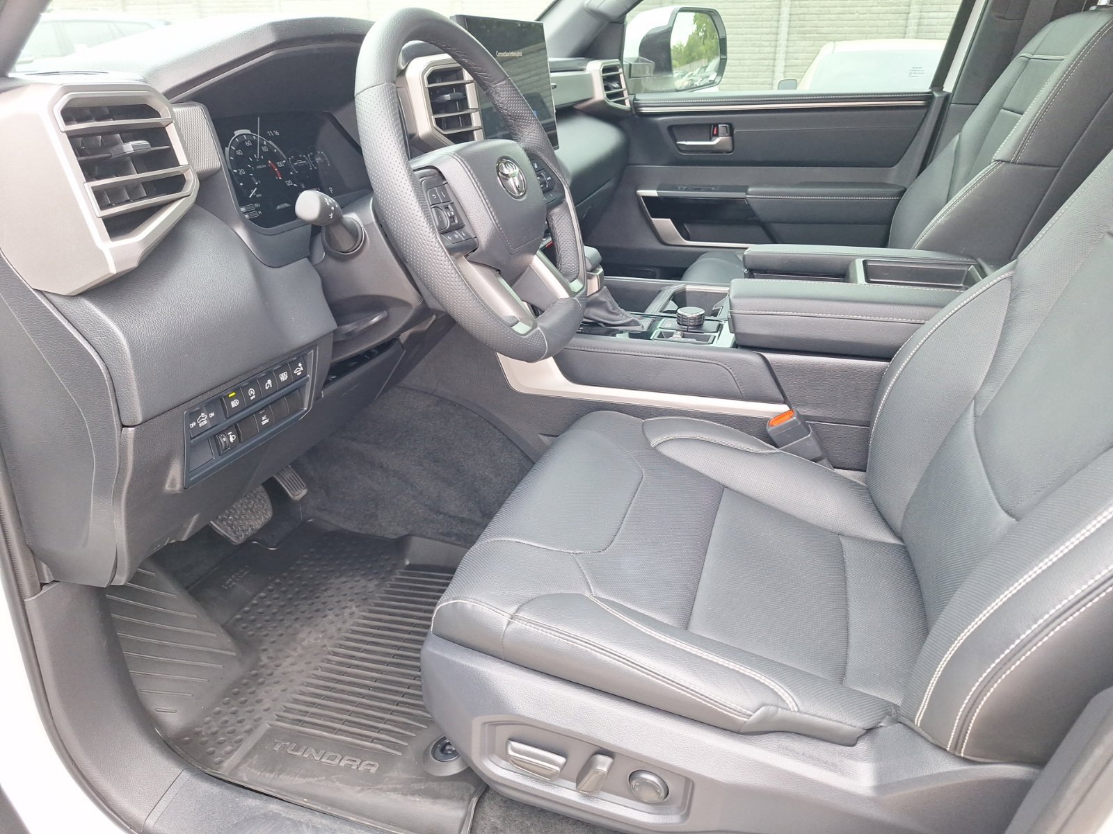 Used 2026 Toyota Tundra Limited w/ Power Package AWD/4WD image 16