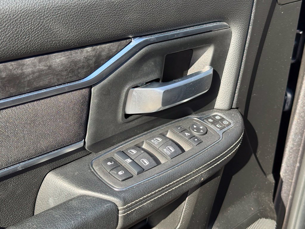 Used 2024 RAM 2500 Big Horn w/ Sport Appearance Package AWD/4WD image 13