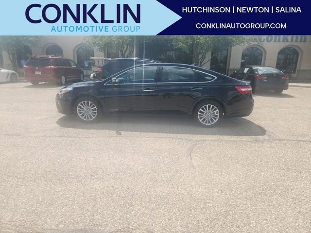 Used 2017 Toyota Avalon Limited w/ Carpet Mat Package FWD image 1