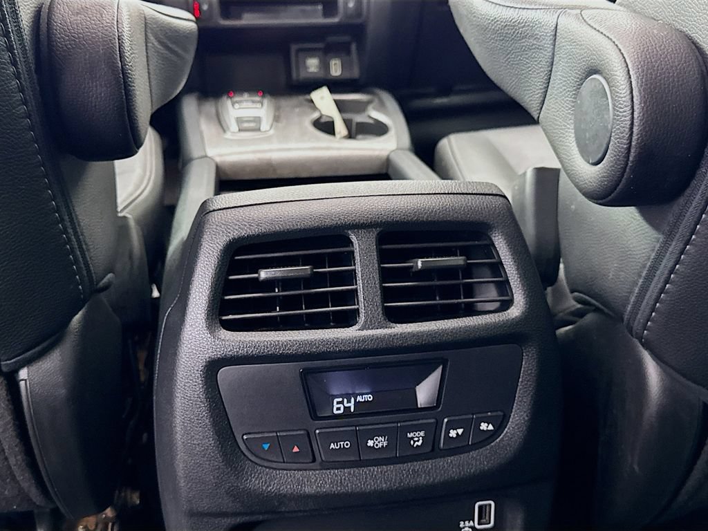 Certified 2022 Honda Pilot Special Edition image 32