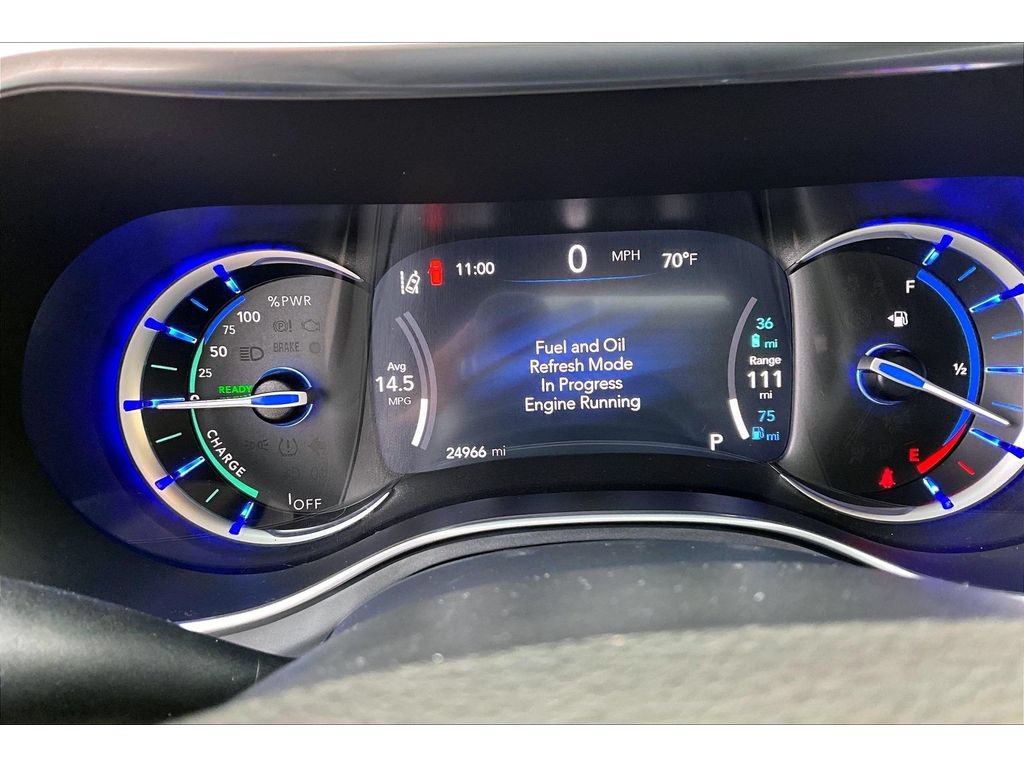 Used 2026 Chrysler Pacifica Premium FWD image 29
