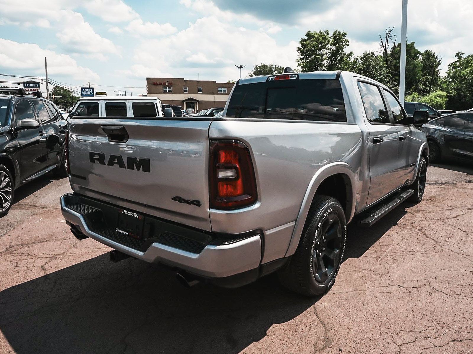 Used 2026 RAM 1500 Big Horn AWD/4WD image 6