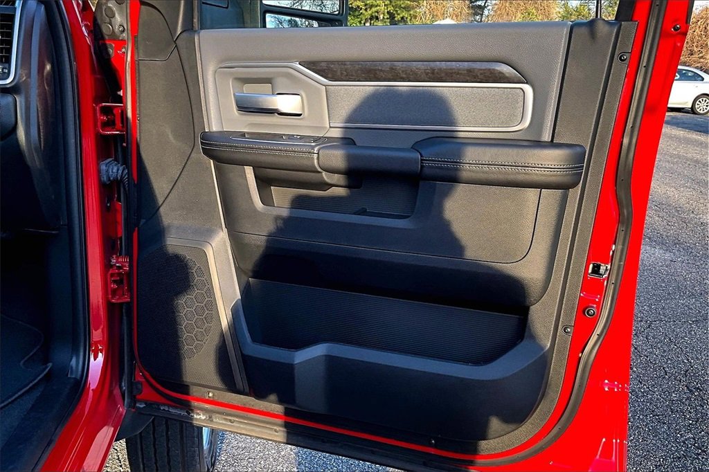 Used 2023 RAM 4500 SLT w/ Quick Order Package 27G SLT image 23