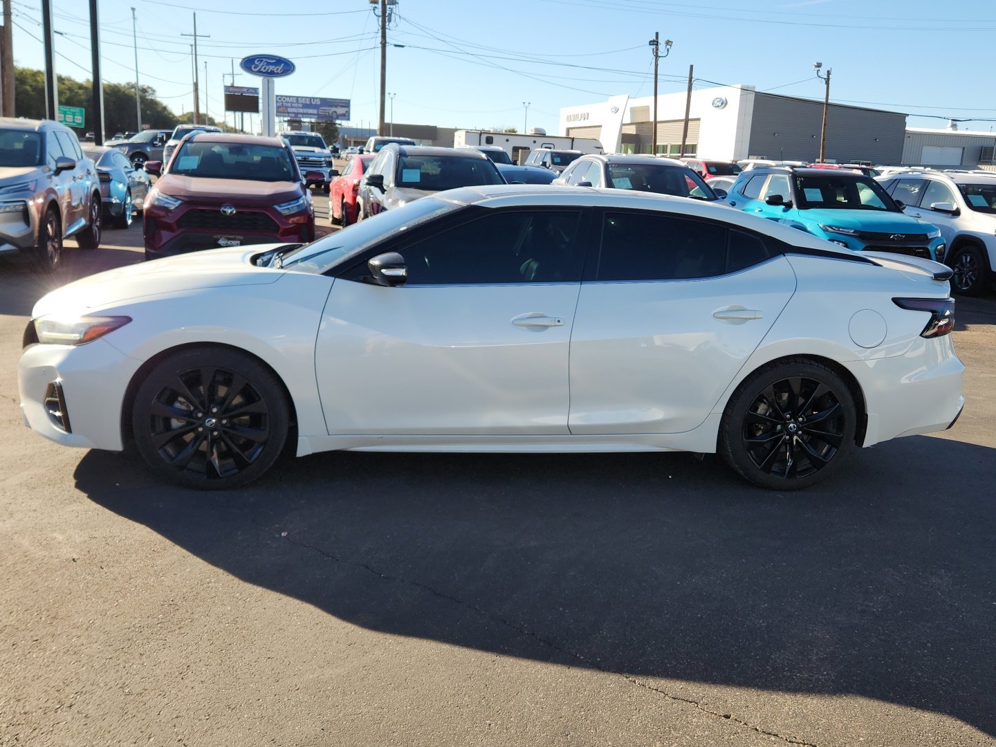 Used 2021 Nissan Maxima SR w/ Sport Mat Group image 2