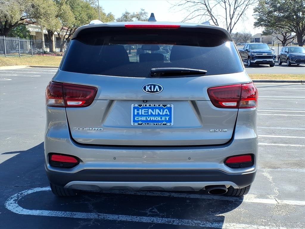 Used 2019 Kia Sorento EX image 10