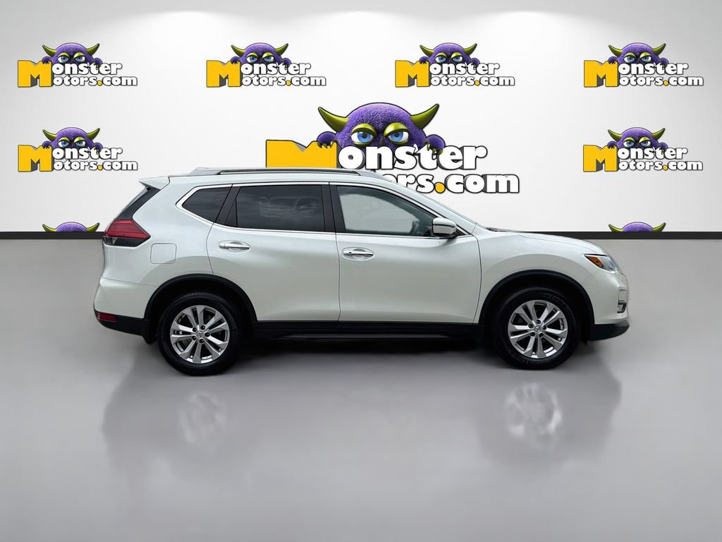 Used 2017 Nissan Rogue SV FWD image 31