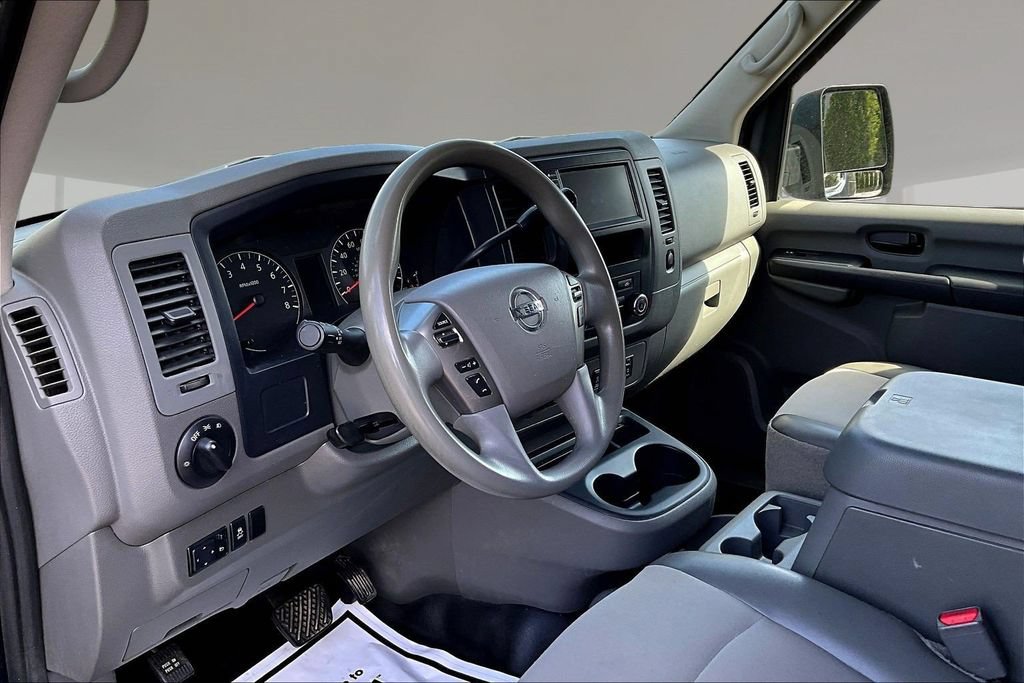 Used 2021 Nissan NV 2500 SV RWD image 14