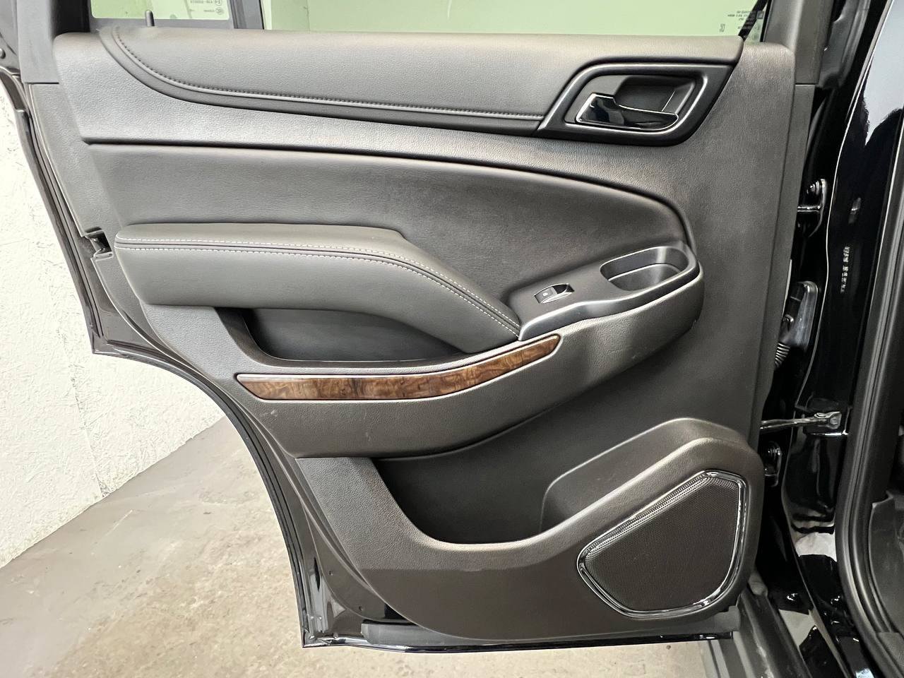 Used 2020 Chevrolet Tahoe 4WD image 14