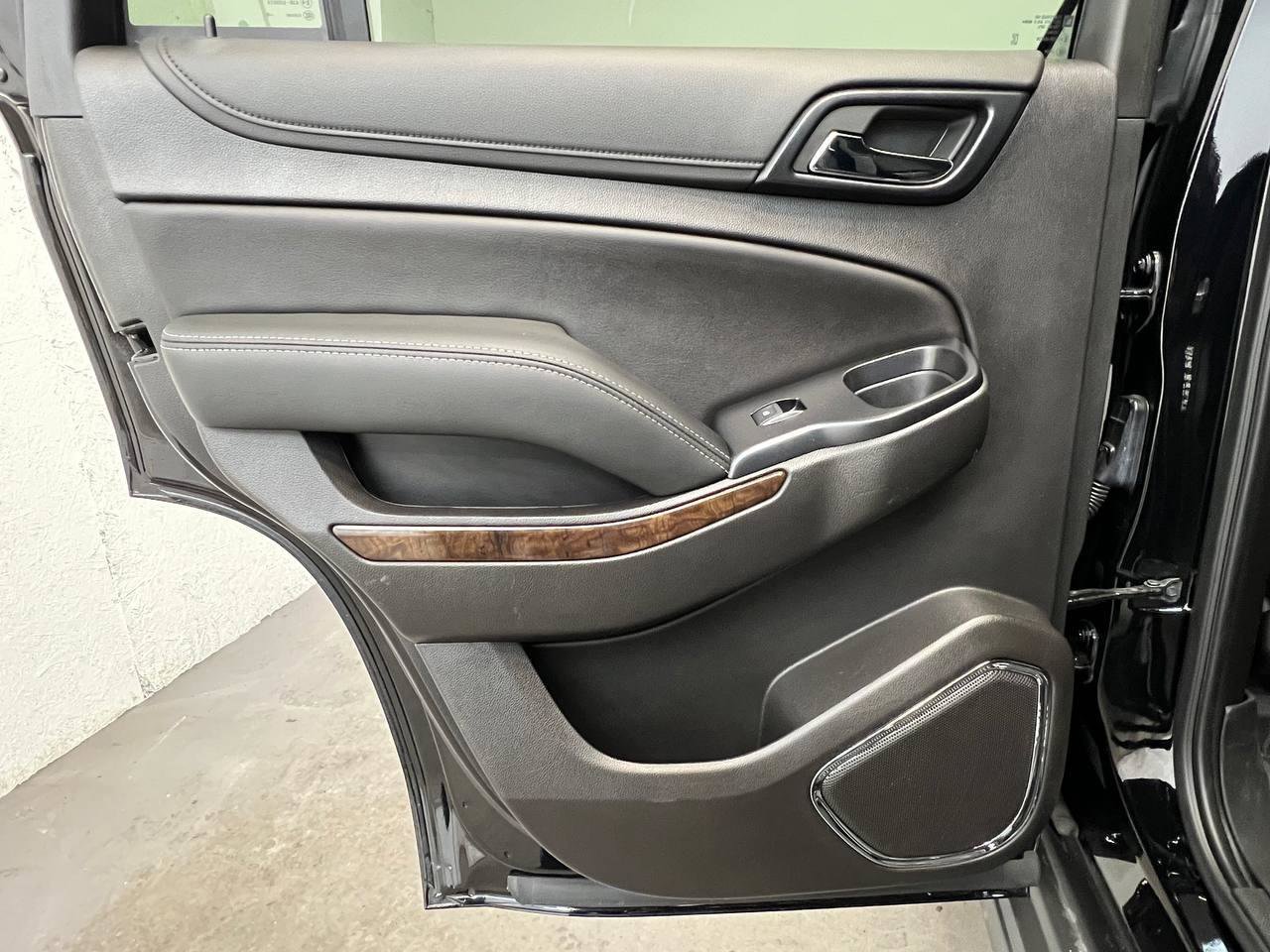 Used 2020 Chevrolet Tahoe 4WD image 14