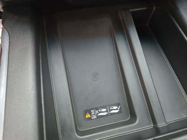 Used 2020 GMC Sierra 1500 SLT w/ SLT Convenience Package image 35