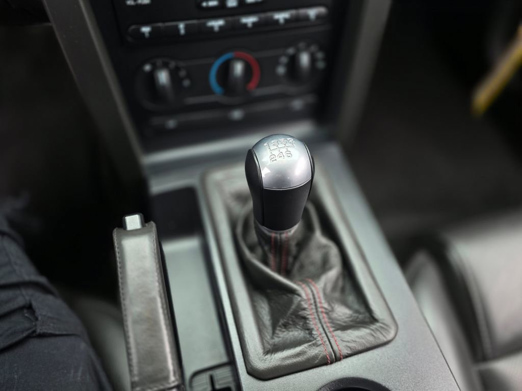 Used 2007 Ford Mustang Shelby GT500 image 23