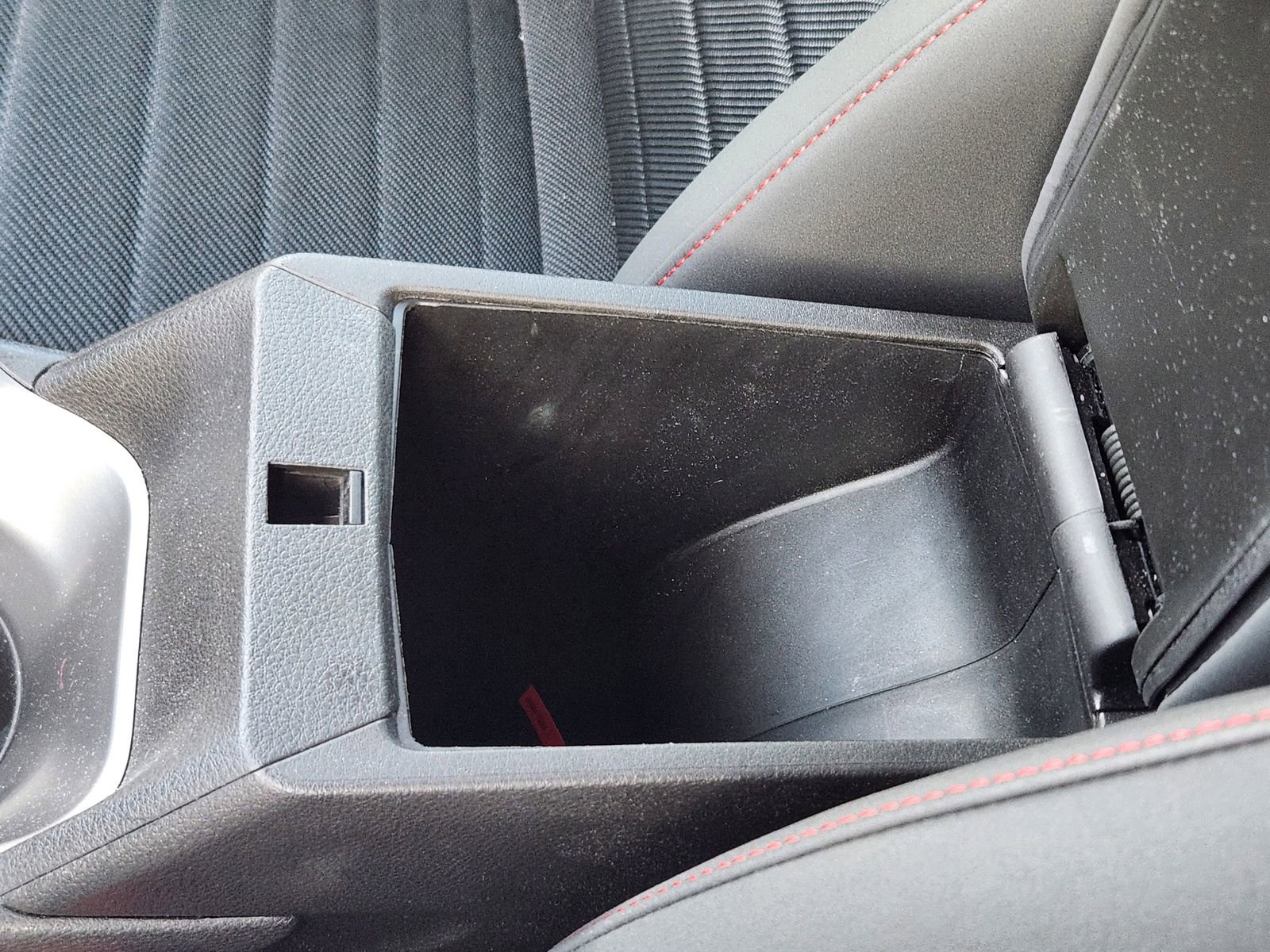 Used 2024 Dodge Hornet R/T w/ R/T Blacktop Package image 22