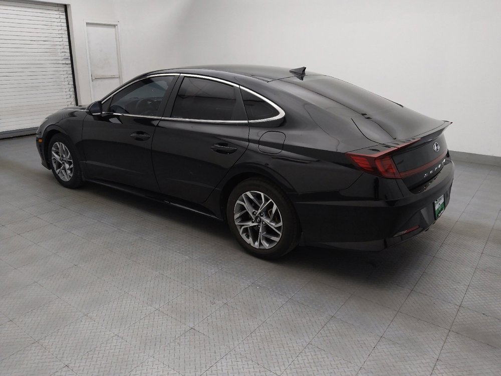Used 2023 Hyundai Sonata SEL image 3