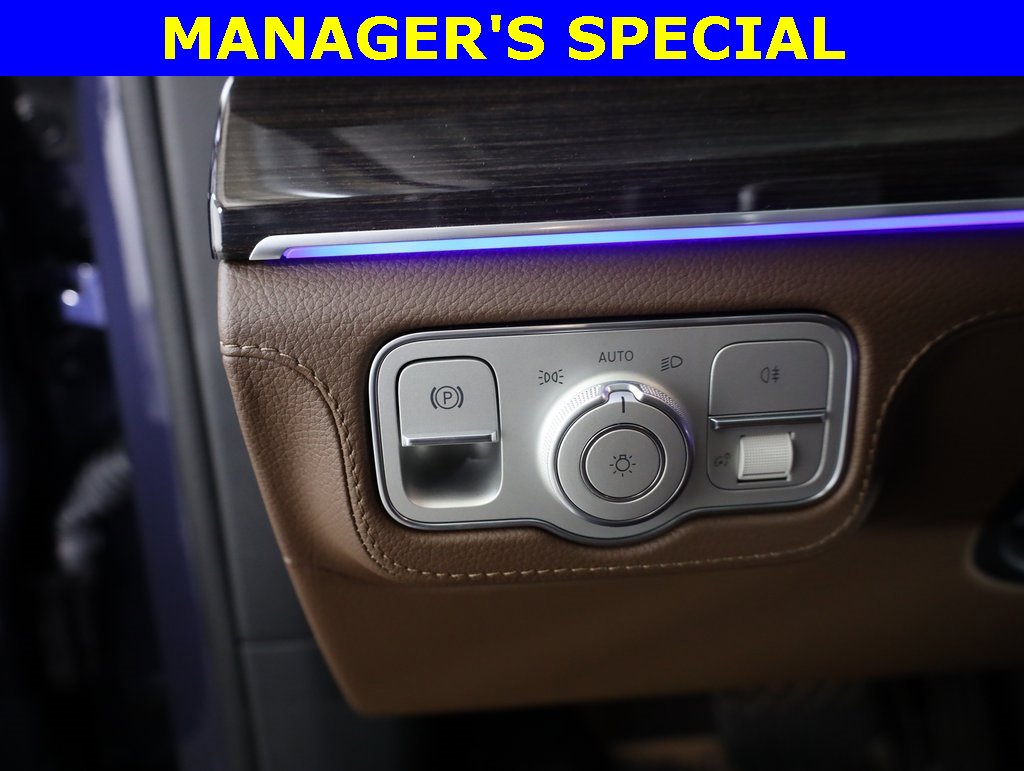 Used 2025 Mercedes-Benz GLE 350 4MATIC image 11