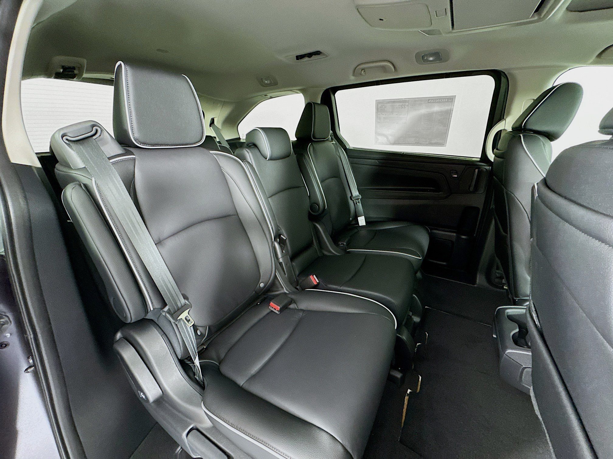 New 2026 Honda Odyssey Touring image 30