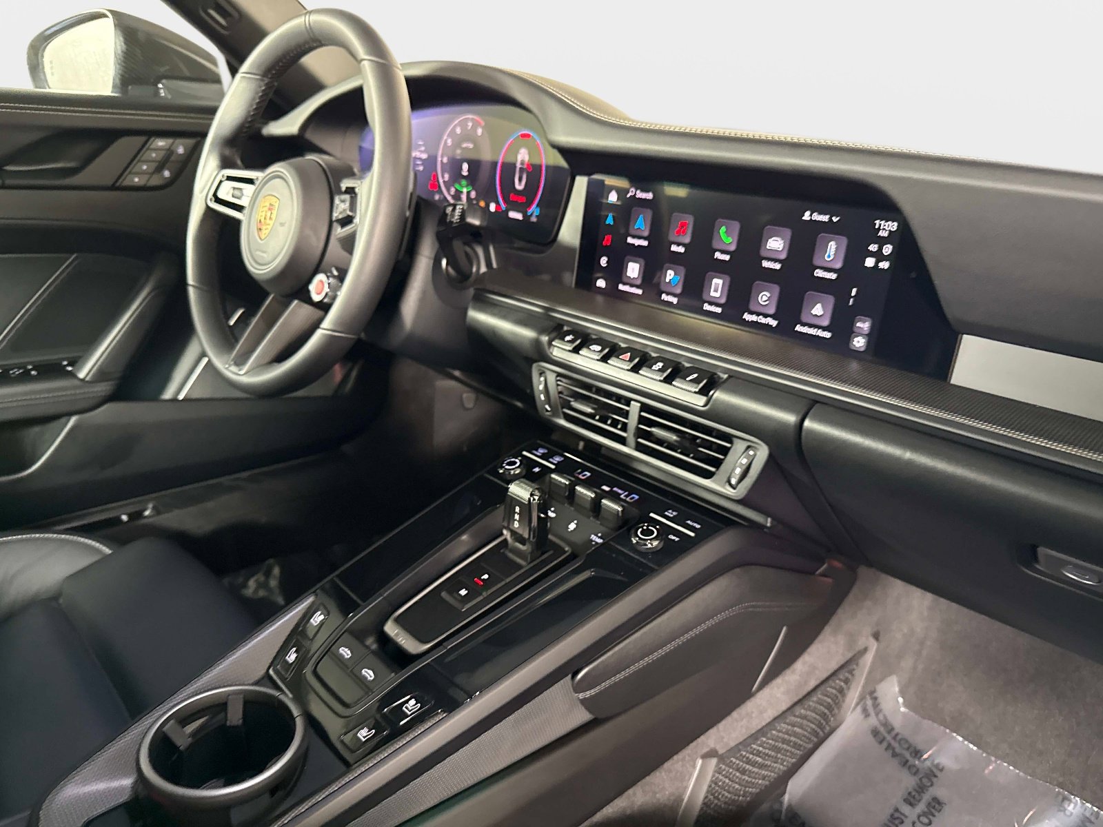 Used 2025 Porsche 911 Targa 4 GTS image 31