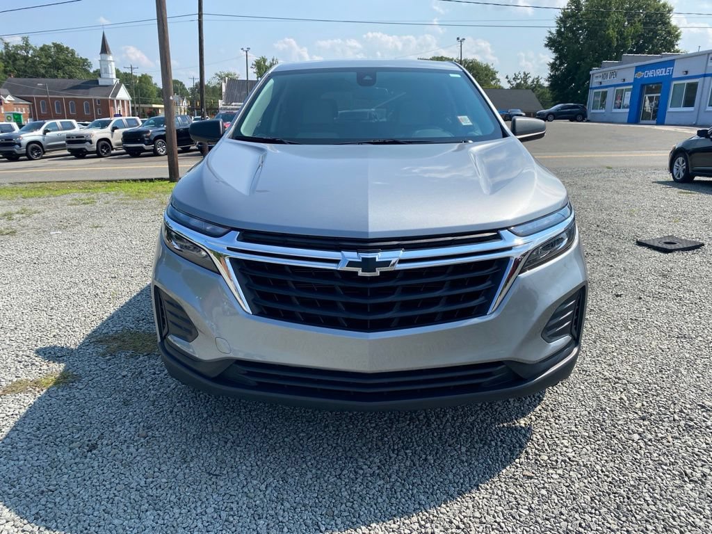 Used 2024 Chevrolet Equinox LS w/ LS Convenience Package FWD image 8