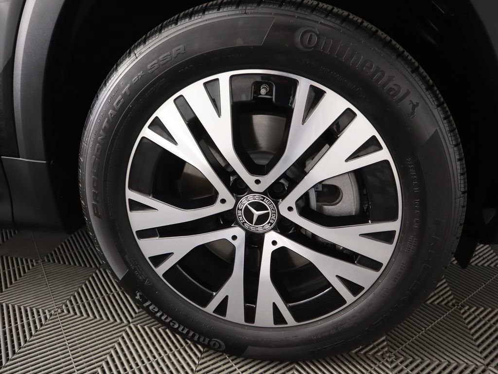 Used 2026 Mercedes-Benz GLB 250 image 33