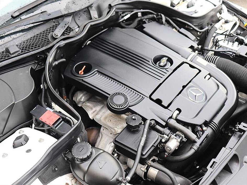 Used 2015 Mercedes-Benz C 250 Coupe w/ Appearance Package image 34