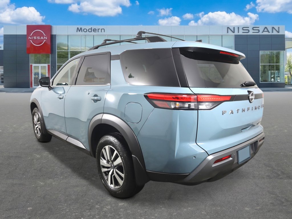 New 2026 Nissan Pathfinder SL AWD/4WD image 3