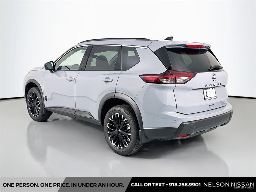 New 2026 Nissan Rogue Dark Armor FWD image 7