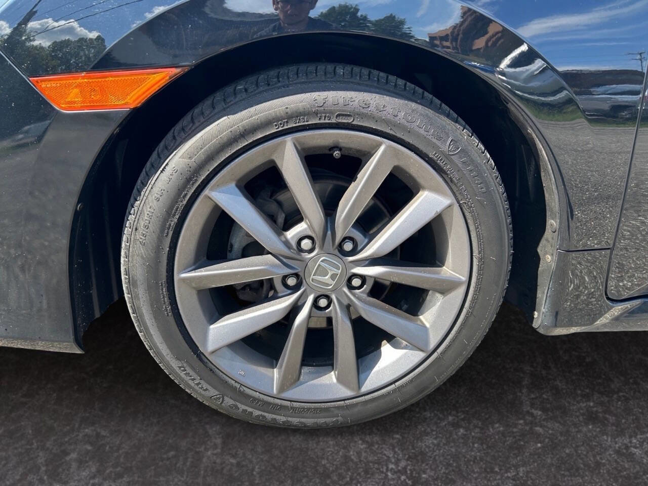 Used 2019 Honda Civic EX image 18