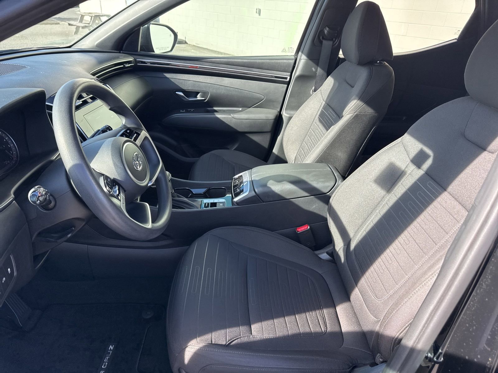 Certified 2023 Hyundai Santa Cruz SEL image 18