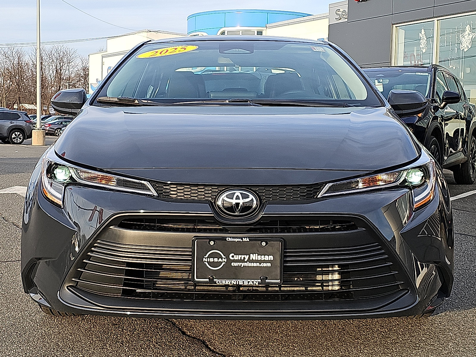 Used 2025 Toyota Corolla LE video 2