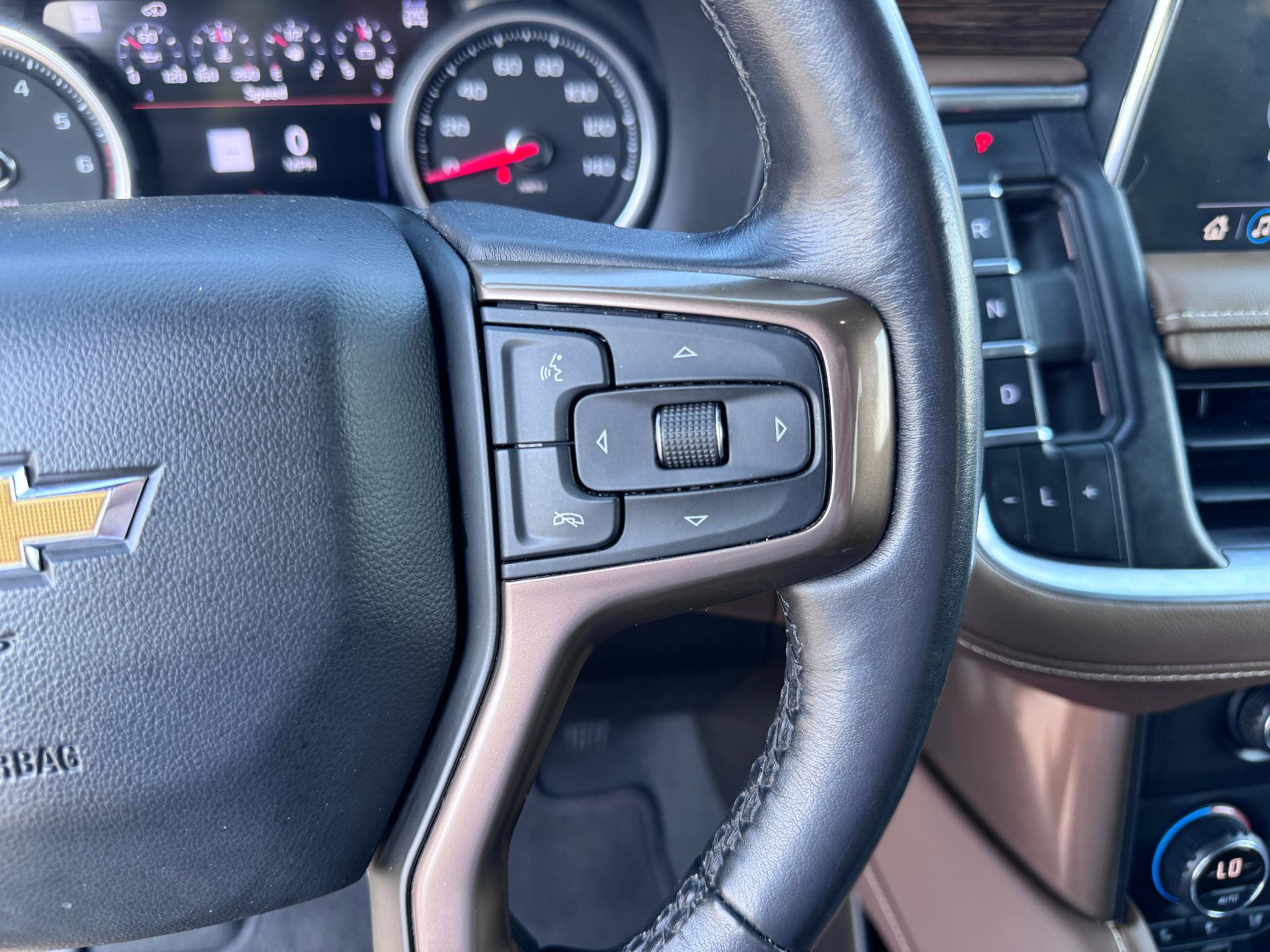 Used 2021 Chevrolet Suburban High Country AWD/4WD image 28