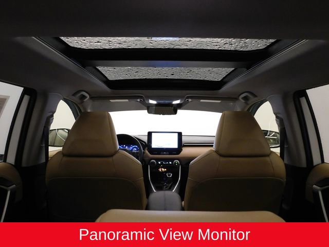 Used 2023 Toyota RAV4 Limited image 17