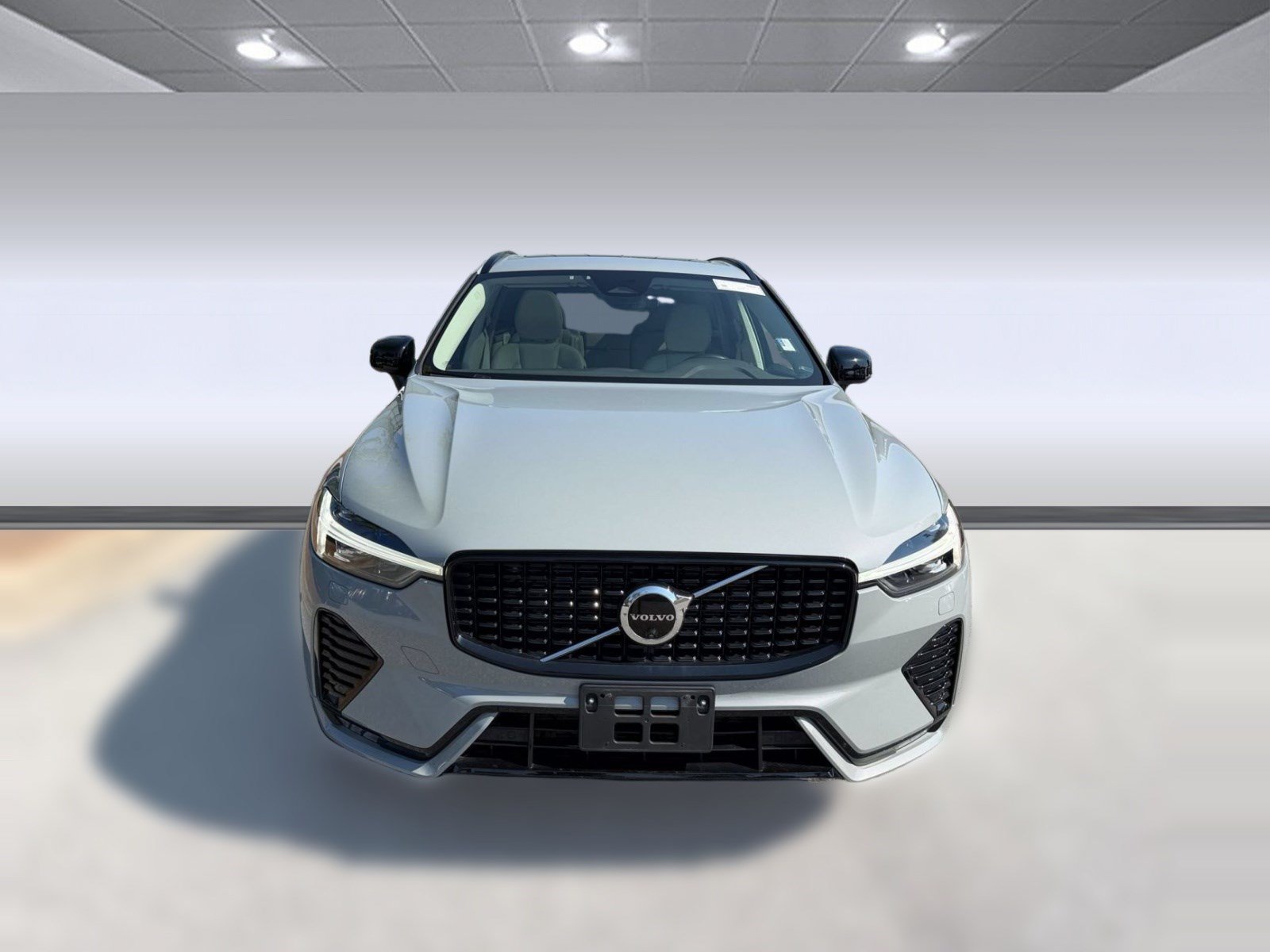 Certified 2024 Volvo XC60 B5 Plus w/ Climate Package AWD/4WD image 6