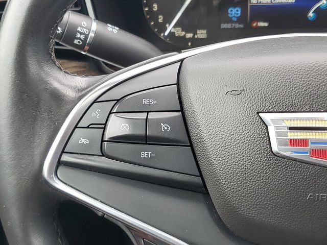 Certified 2018 Cadillac XT5 Luxury w/ Driver Awareness Package AWD/4WD image 23