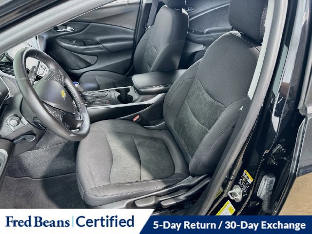 Used 2017 Chevrolet Volt LT FWD image 19
