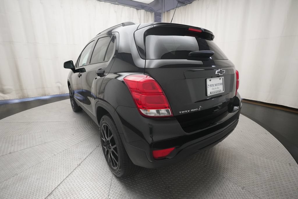Used 2022 Chevrolet Trax LT w/ Midnight Edition AWD/4WD image 33