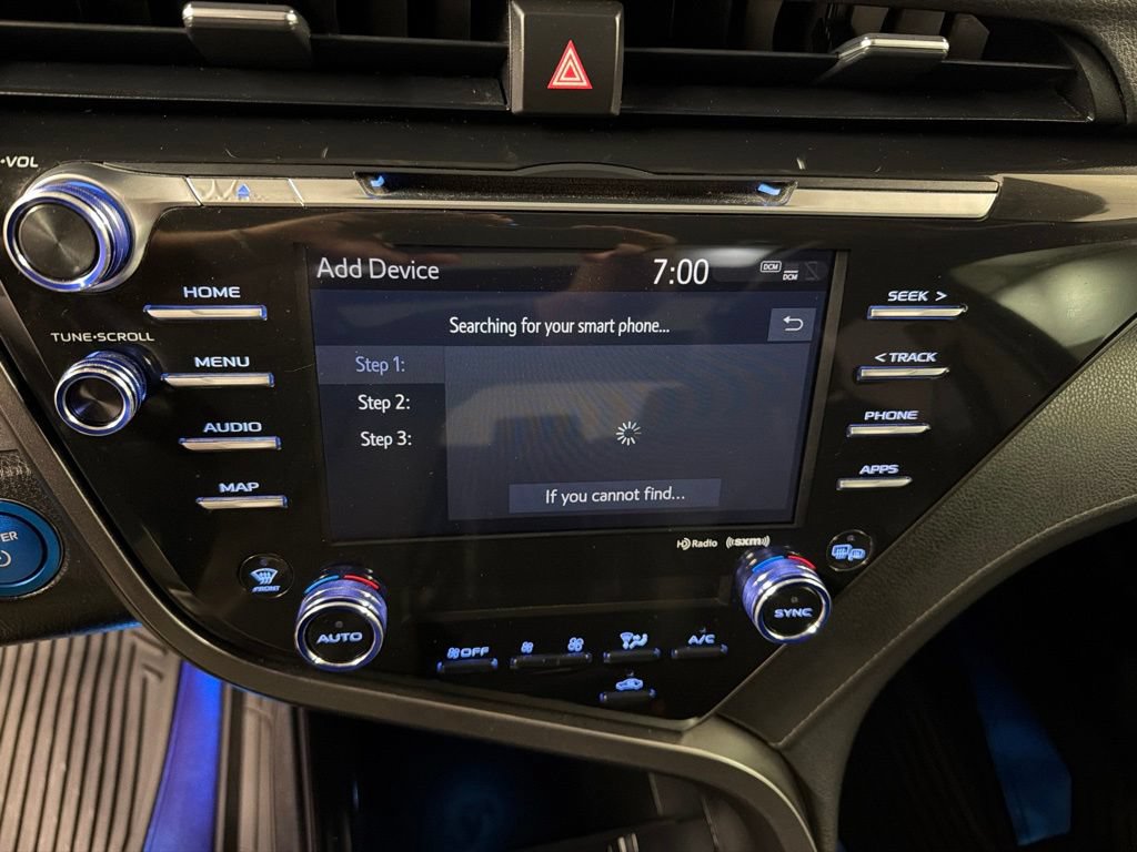 Used 2020 Toyota Camry XSE FWD image 10