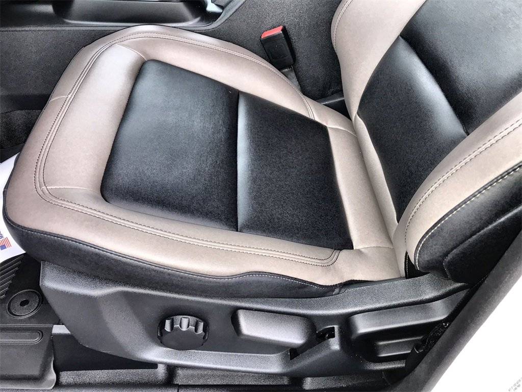 Used 2024 Ford Bronco Big Bend image 12