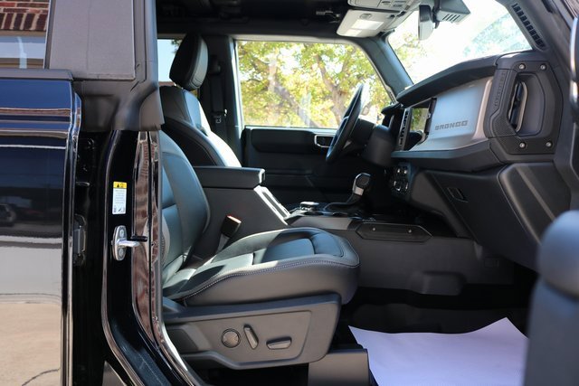 New 2025 Ford Bronco Outer Banks image 28