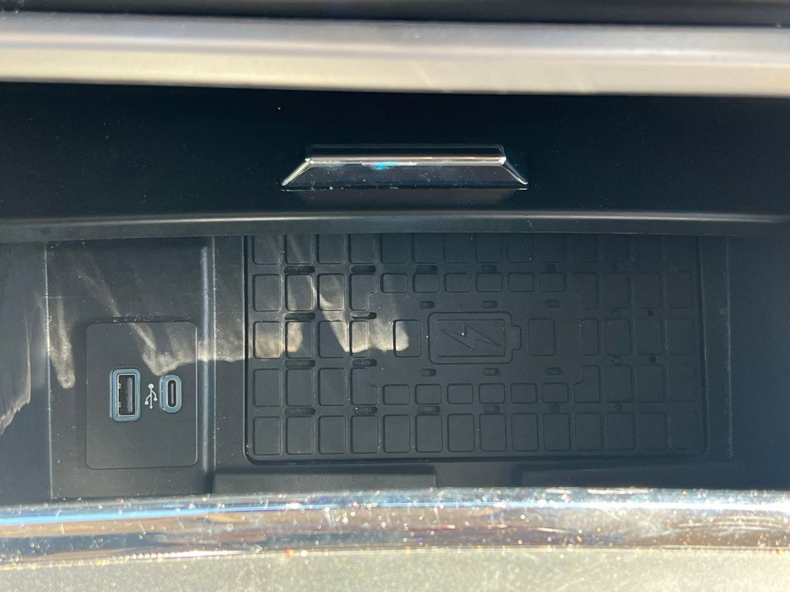 Used 2024 Ford Expedition Max XLT image 35