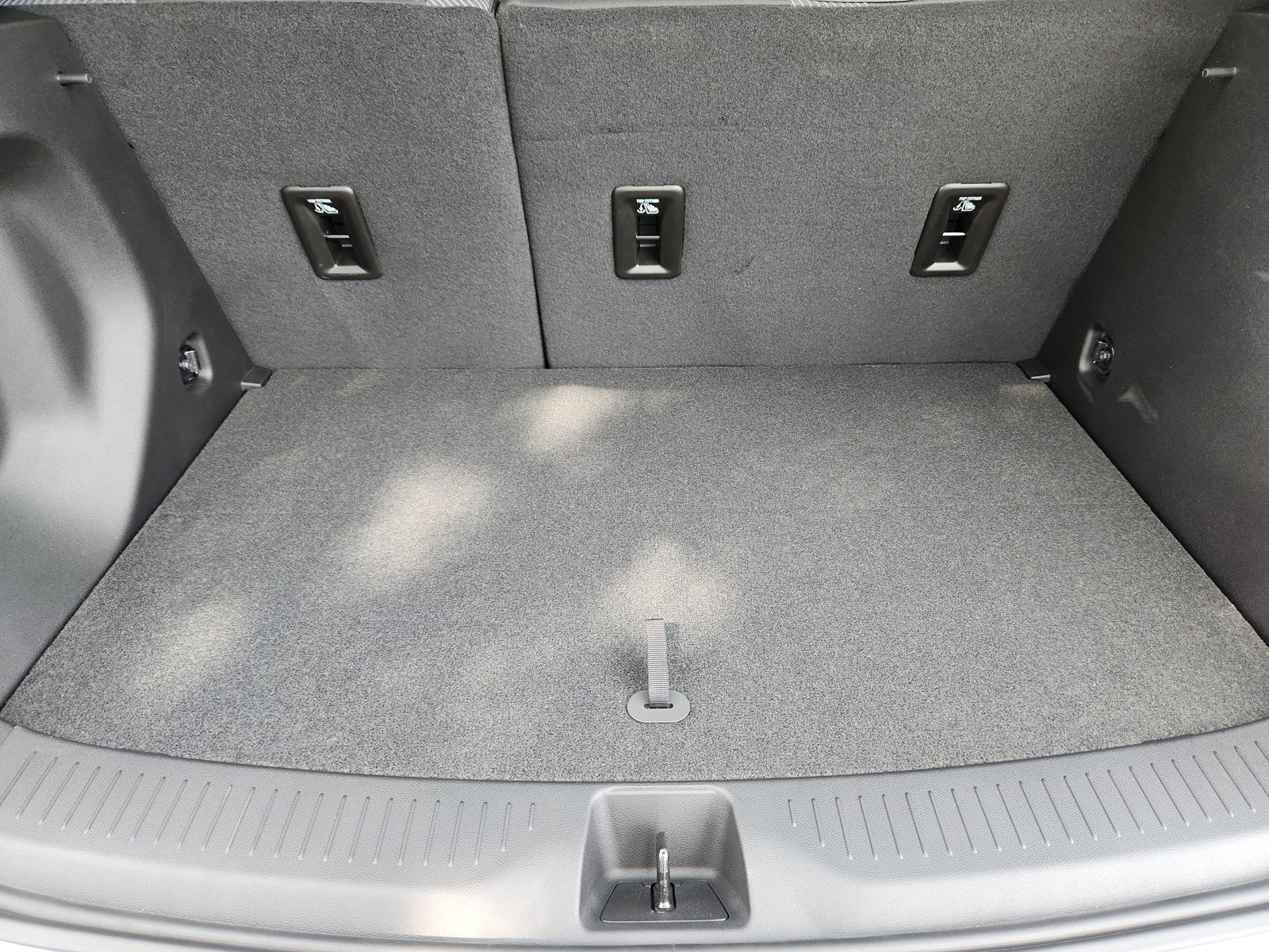 New 2027 Chevrolet Bolt LT image 22