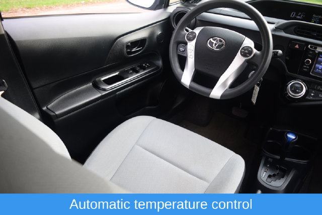 Used 2015 Toyota Prius C One FWD image 2