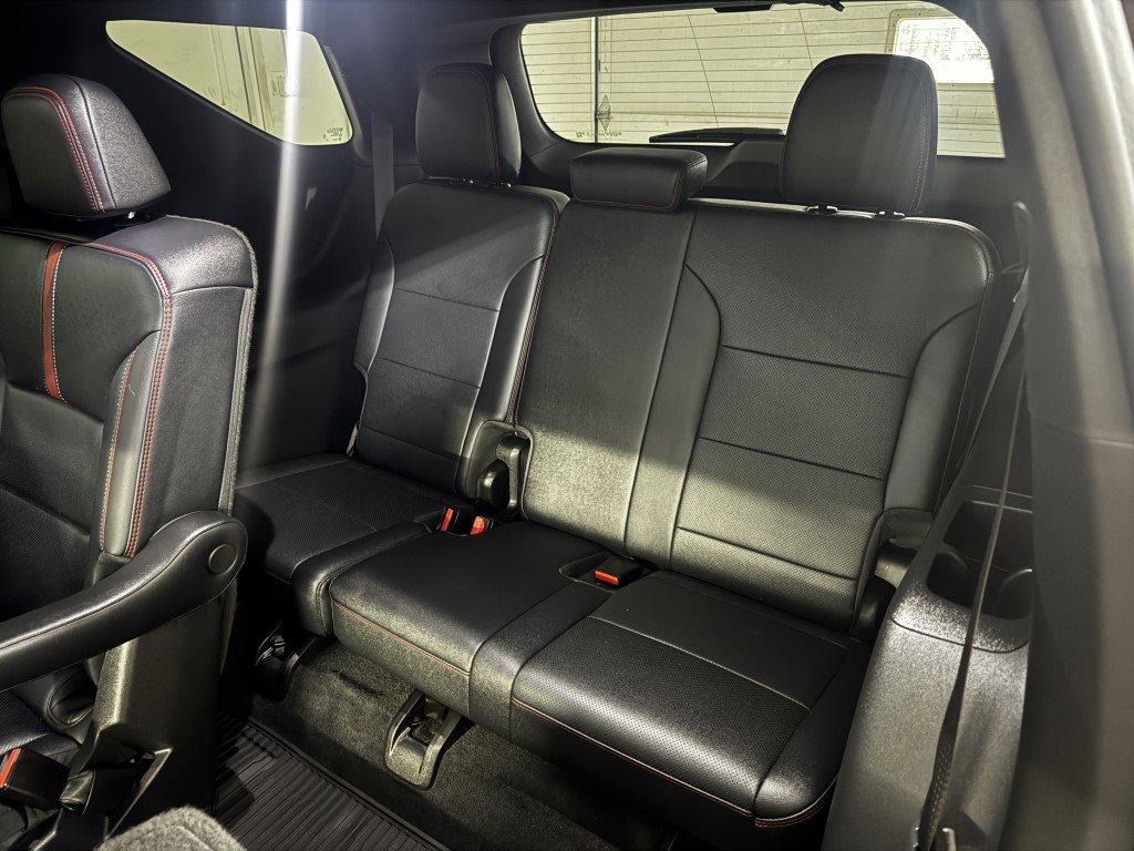 Used 2024 Chevrolet Traverse RS w/ LPO, Floor Liner Package AWD/4WD image 72