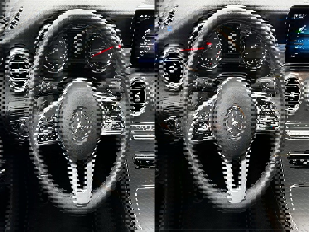 Used 2022 Mercedes-Benz GLC 300 image 14