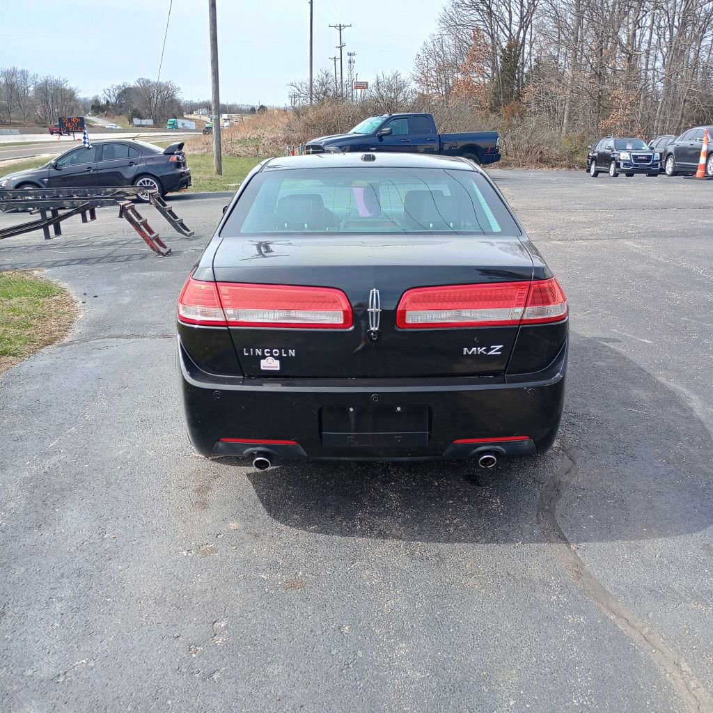 Used 2012 Lincoln MKZ image 4