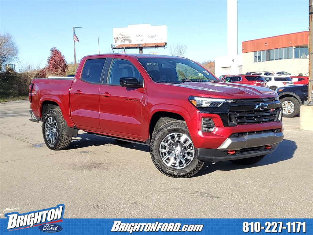 Used 2025 Chevrolet Colorado Z71 w/ Technology Package