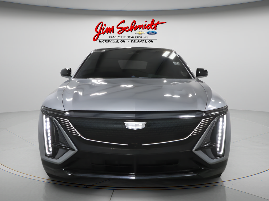Used 2024 Cadillac Lyriq Sport AWD/4WD image 3