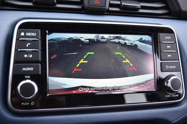 New 2025 Nissan Versa SV image 12