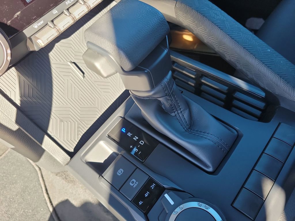 Certified 2024 Toyota Tacoma SR image 27